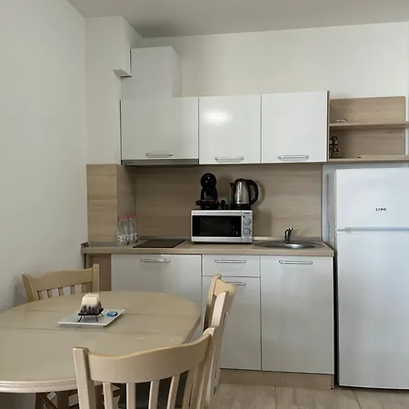 Horizon 13 'a' Светий Влас