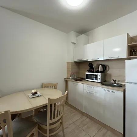 Horizon 13 'a' * Светий Влас