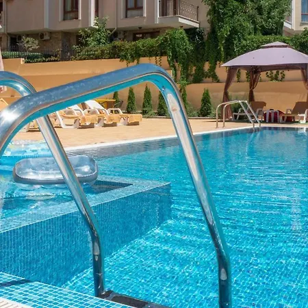 Horizon 13 'a' Apartment *